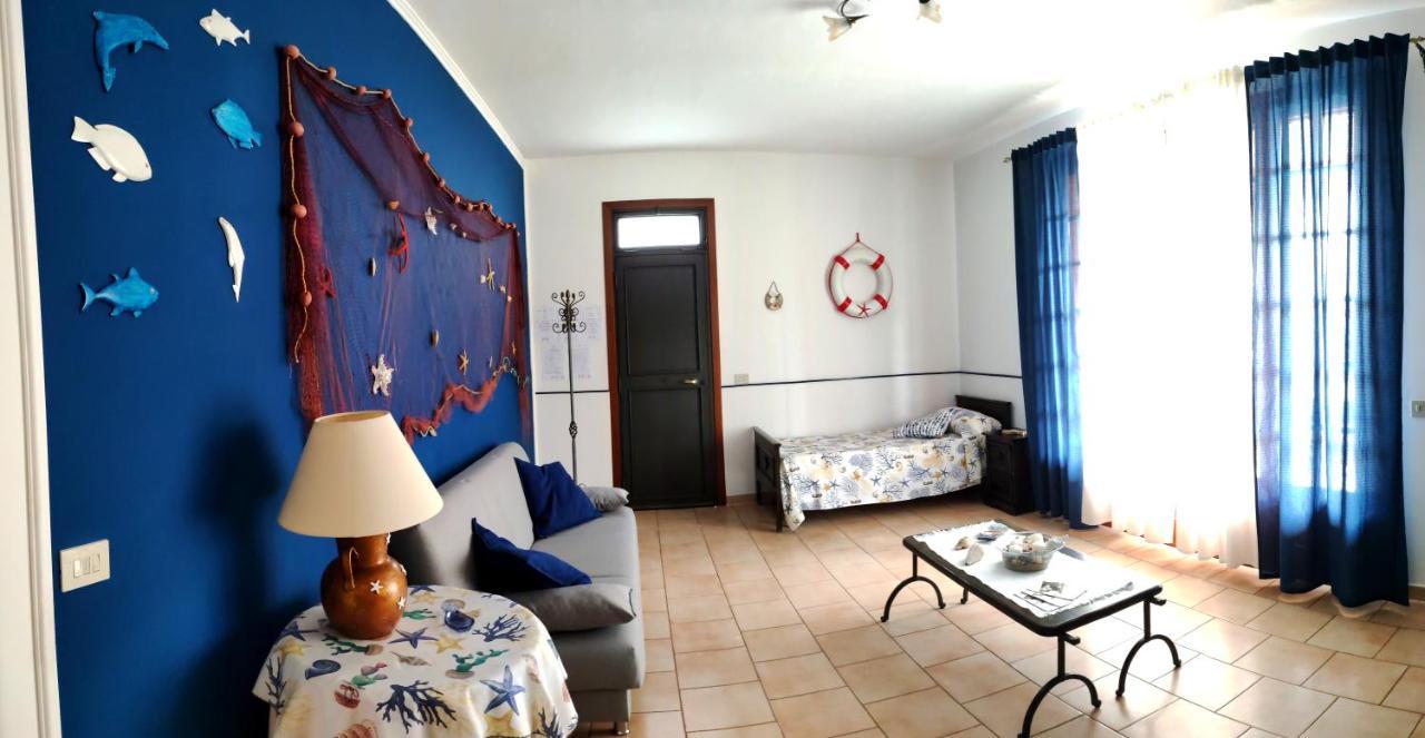 阿奇雷亚莱Casa Del Maestrale公寓 外观 照片